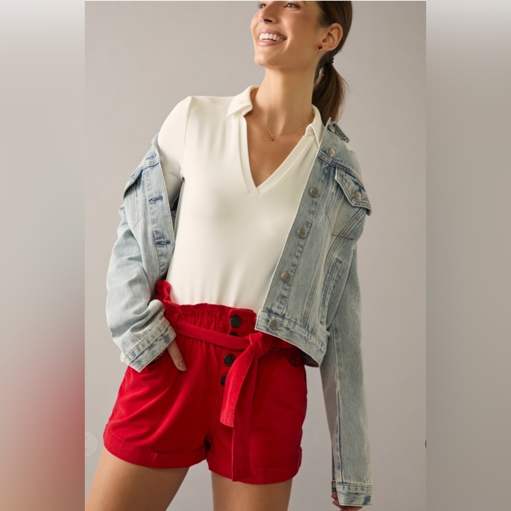 New Francesca’s Lora Tie Waist Red Women’s Shorts
